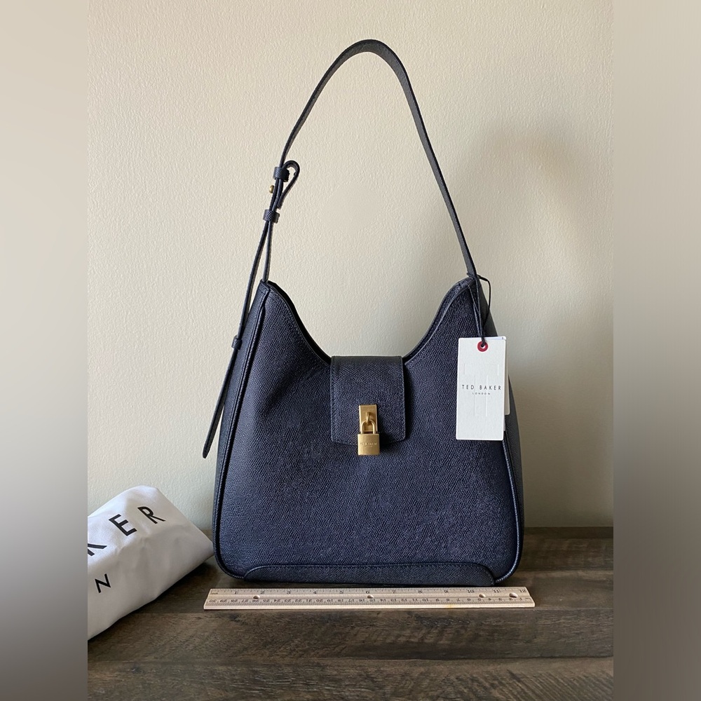 Ted Baker London Chelsea Padlock leather shoulder bag - Picture 4 of 15